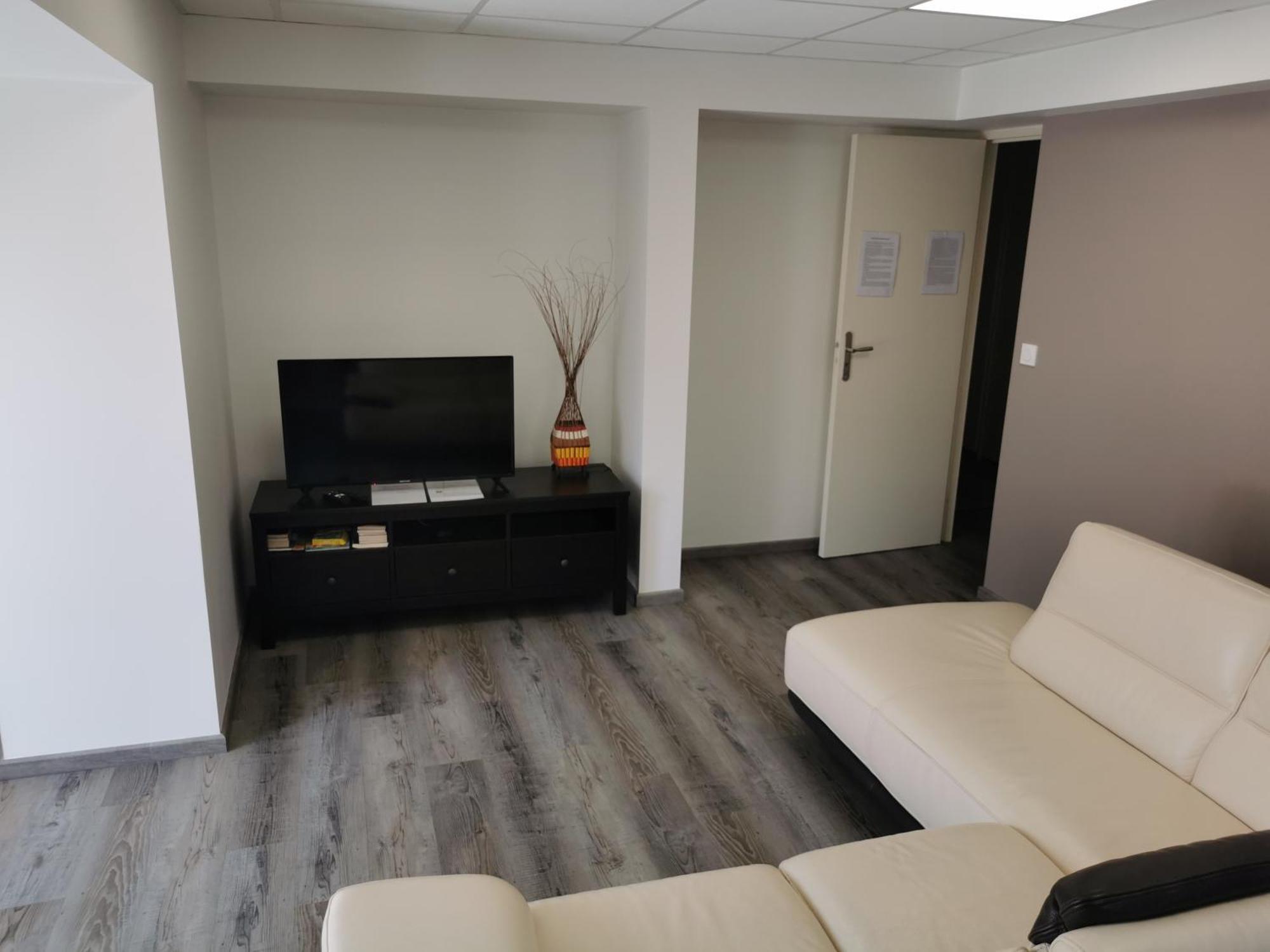 Logement Spacieux Rez-De-Chaussee, Jardin, Stationnement Devant, A 5 Minutes A Pied Du Centre De Sarlatヴィラ エクステリア 写真